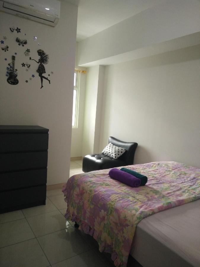 Springlake Apartemen 2Br-Sumarecon-Bekasi, By Bu Johan Eksteriør bilde